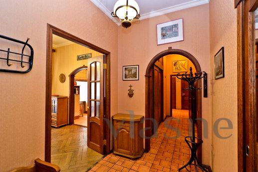 The apartment renovation in the heart of, Saint Petersburg - apartment by the day