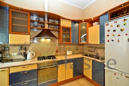 The apartment renovation in the heart of, Saint Petersburg - apartment by the day