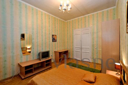 Apartment with Euro renovation, Saint Petersburg - apartment by the day