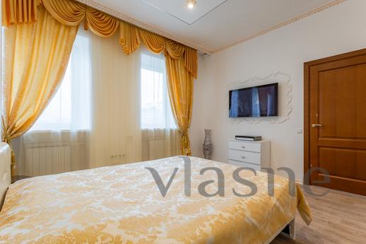 Author's apartment overlooking the c, Saint Petersburg - apartment by the day