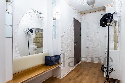 Author's apartment overlooking the c, Saint Petersburg - apartment by the day