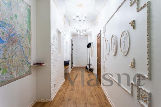 Author's apartment overlooking the c, Saint Petersburg - apartment by the day