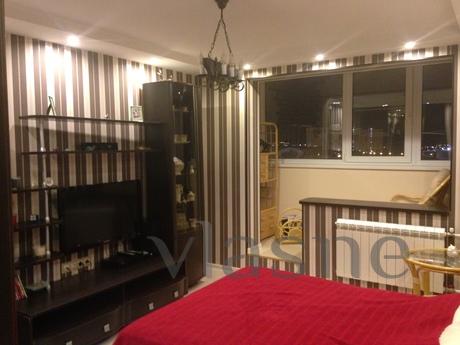 rent apartment renovated, Verkhnyaya Pyshma - apartment by the day