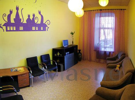 OWNER! Equipped hostel with everything you need. Beds in pri