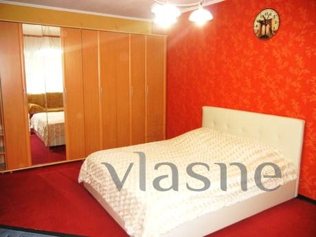 Cozy apartment, FREE !!! WI-FI Cozy apartment, FREE !!! WI-FI, Saratov - apartment by the day
