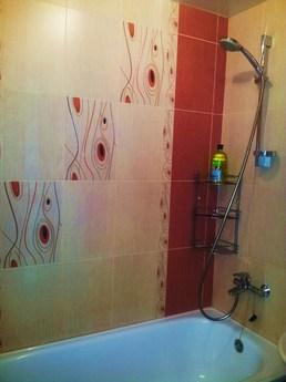 Cozy apartment, FREE !!! WI-FI Cozy apartment, FREE !!! WI-FI, Saratov - apartment by the day