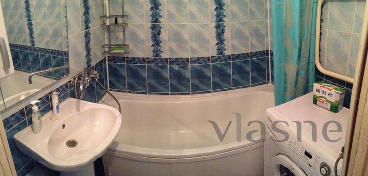 Comforts of home 5 minutes from the metr, Novosibirsk - apartment by the day