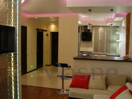 Luxury studio in the heart of the micro-to B.Romashka, in a 