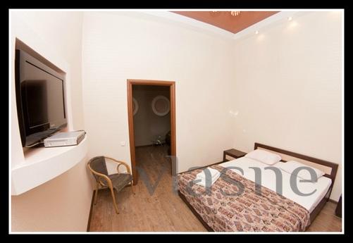 Infrastructure: Large and very comfortable apartment on Pros