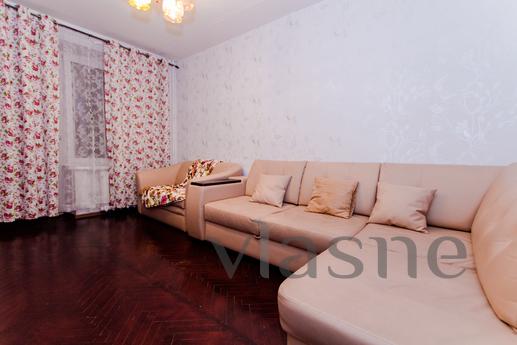 Daily rent a cozy two-bedroom apartment. Located a 5-minute 