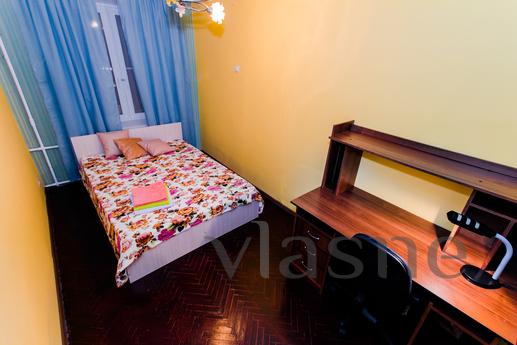 Apartment for rent 2 metro Shabolovka, Moscow - apartment by the day
