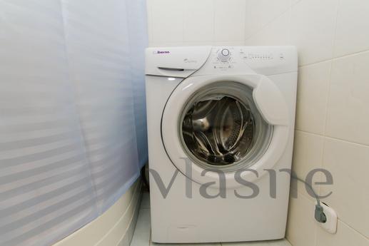 Spacious 3 apartment with two bathrooms, Moscow - apartment by the day