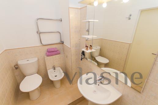 Spacious 3 apartment with two bathrooms, Moscow - apartment by the day
