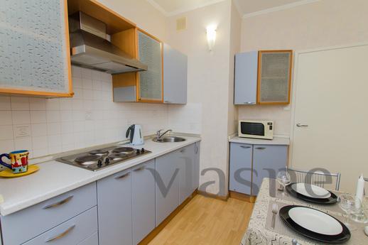 Spacious 3 apartment with two bathrooms, Moscow - apartment by the day
