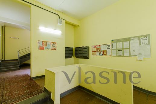 Spacious 3 apartment with two bathrooms, Moscow - apartment by the day