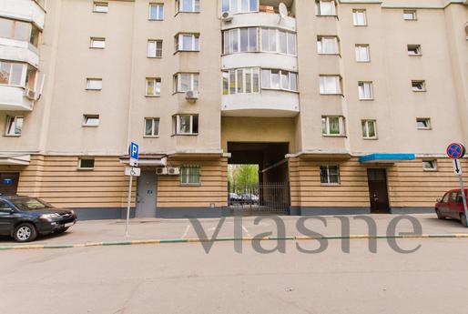 Spacious 3 apartment with two bathrooms, Moscow - apartment by the day