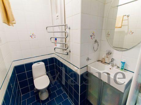 Two-bedroom apartment for rent, Moscow - apartment by the day