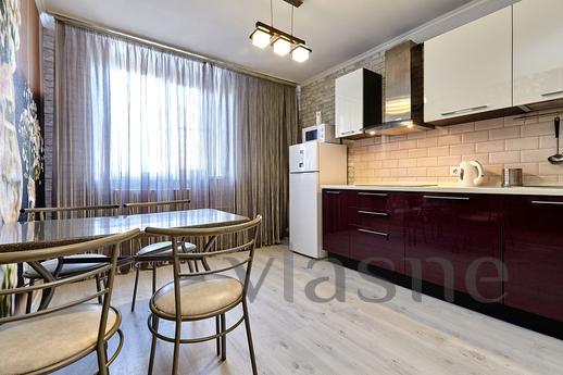 Apartment for Rent in Red Square., Krasnodar - apartment by the day