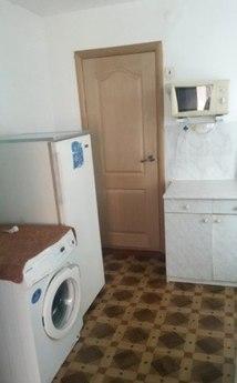2 bedroom apartment in the center, Krasnodar - apartment by the day