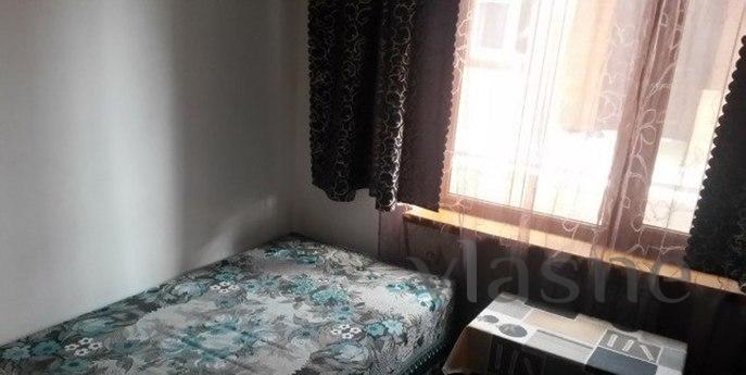 2 bedroom apartment in the center, Krasnodar - apartment by the day