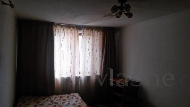 2 bedroom apartment in the center, Krasnodar - apartment by the day