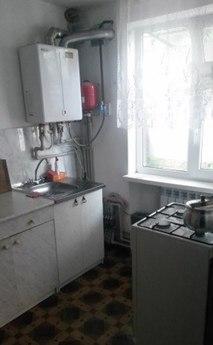 2 bedroom apartment in the center, Krasnodar - apartment by the day