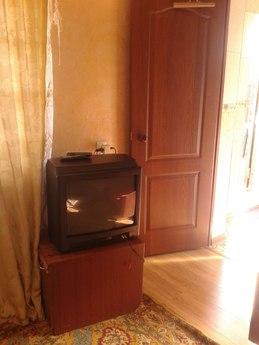 The apartment is in the center, Krasnodar - apartment by the day