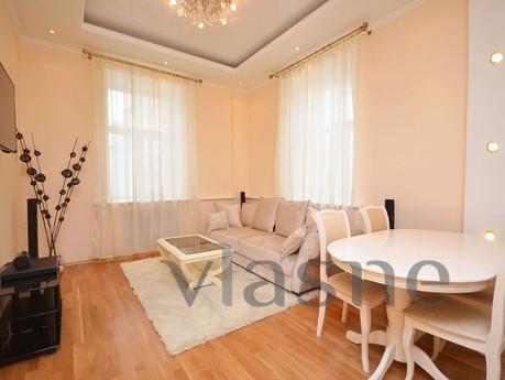 2-bedroom apartment in the city center, Chelyabinsk - apartment by the day