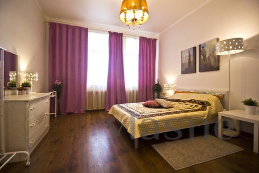 Daily Tverskaya 4, Moscow - apartment by the day
