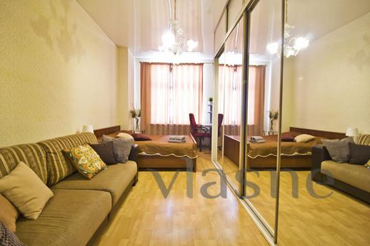 LA Flats Tverskaya 17 3-room, Moscow - apartment by the day
