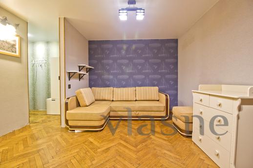 Daily Eseninsky Boulevard 2/24, Moscow - apartment by the day
