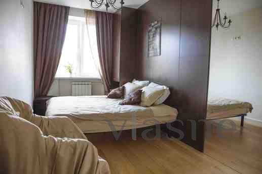 Magnificent three-room apartment at the price of one bedroom