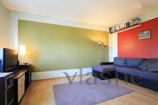 Stylish apartment in the metro, Moscow - apartment by the day