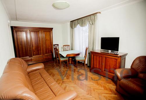 Daily Kropotkinsky Lane, 20s1, Moscow - apartment by the day