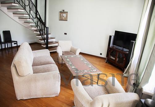 Daily Bolshoi Golovin Lane, 2, Moscow - apartment by the day