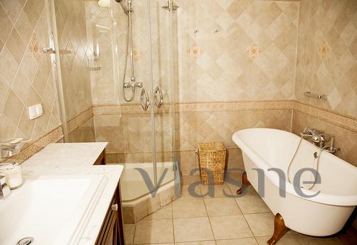 Daily Bolshoi Golovin Lane, 2, Moscow - apartment by the day