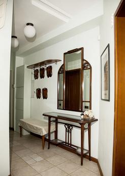 Daily Bolshoi Golovin Lane, 2, Moscow - apartment by the day