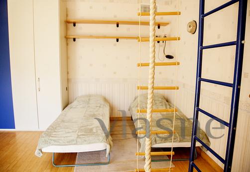 Daily Bolshoi Golovin Lane, 2, Moscow - apartment by the day