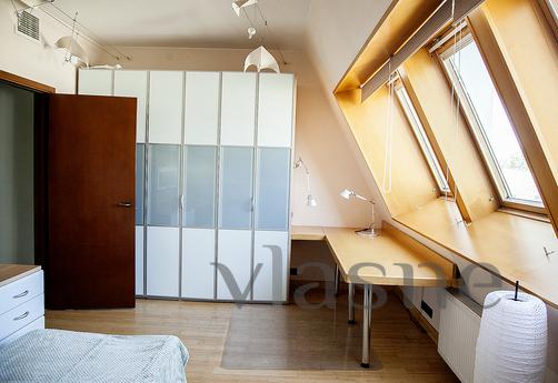 Daily Bolshoi Golovin Lane, 2, Moscow - apartment by the day