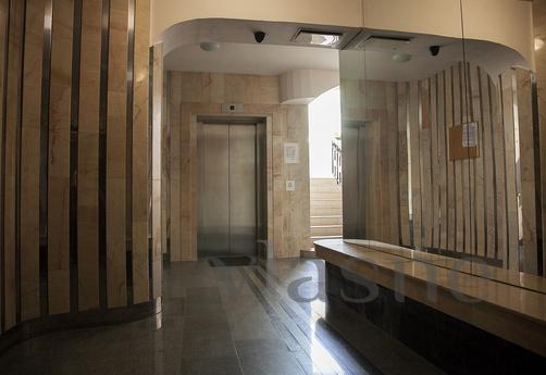 Daily Bolshoi Golovin Lane, 2, Moscow - apartment by the day