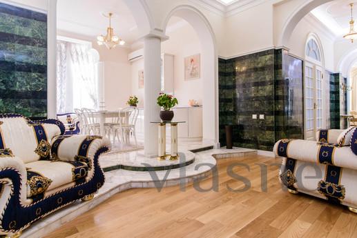 Moscow City. Premium apartments. 5 rooms. 190 sq.m. -four se
