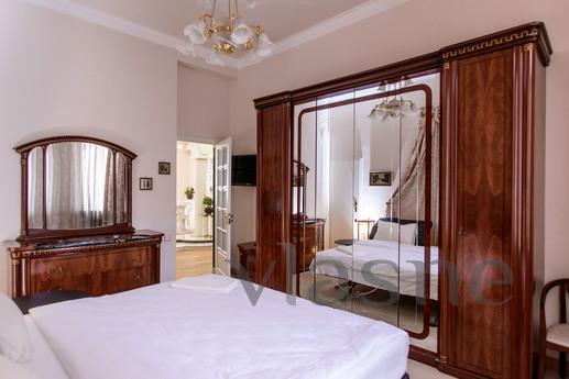 Daily Kutuzov Avenue, 18, Moscow - apartment by the day