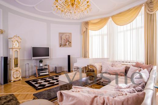 Daily Kutuzov Avenue, 18, Moscow - apartment by the day