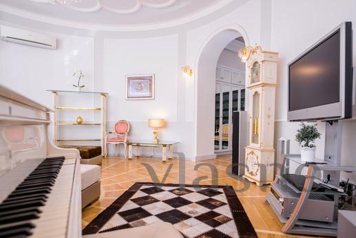 Daily Kutuzov Avenue, 18, Moscow - apartment by the day