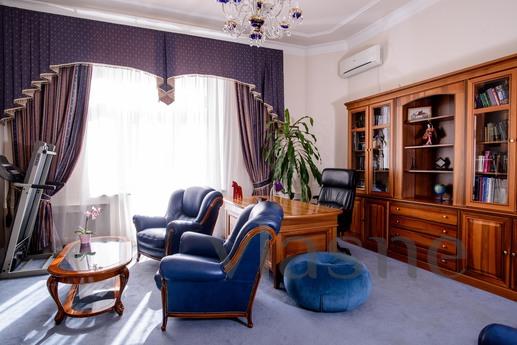 Daily Kutuzov Avenue, 18, Moscow - apartment by the day