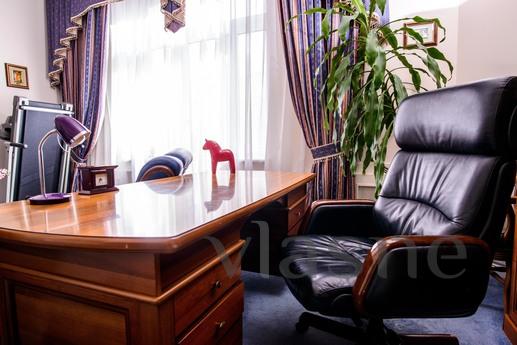Daily Kutuzov Avenue, 18, Moscow - apartment by the day