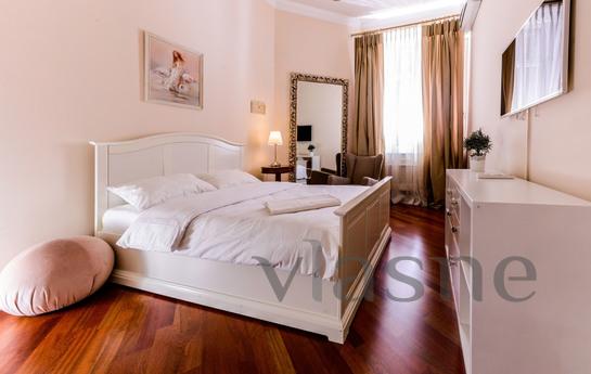 Daily Kutuzov Avenue, 18, Moscow - apartment by the day