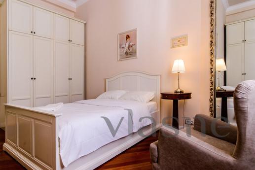 Daily Kutuzov Avenue, 18, Moscow - apartment by the day