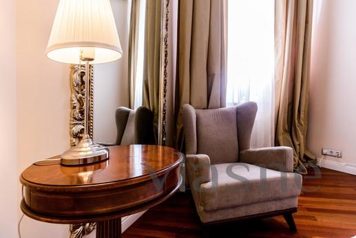 Daily Kutuzov Avenue, 18, Moscow - apartment by the day