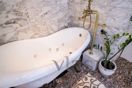 Daily Kutuzov Avenue, 18, Moscow - apartment by the day